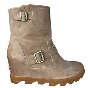 Sorel Women’s Joan Of Arctic Wedge II Tan Wedge Ankle Boot Size US 8.5